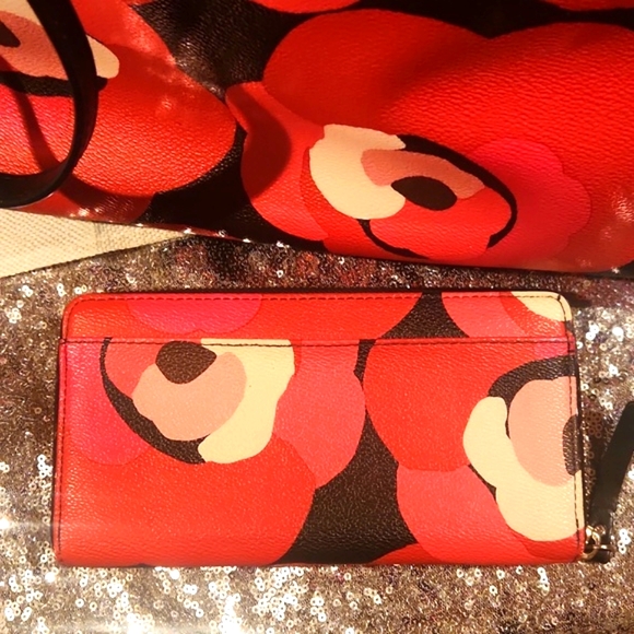 Kate Spade Crossbody/Satchel & Matching Wallet NWOT - Picture 11 of 14